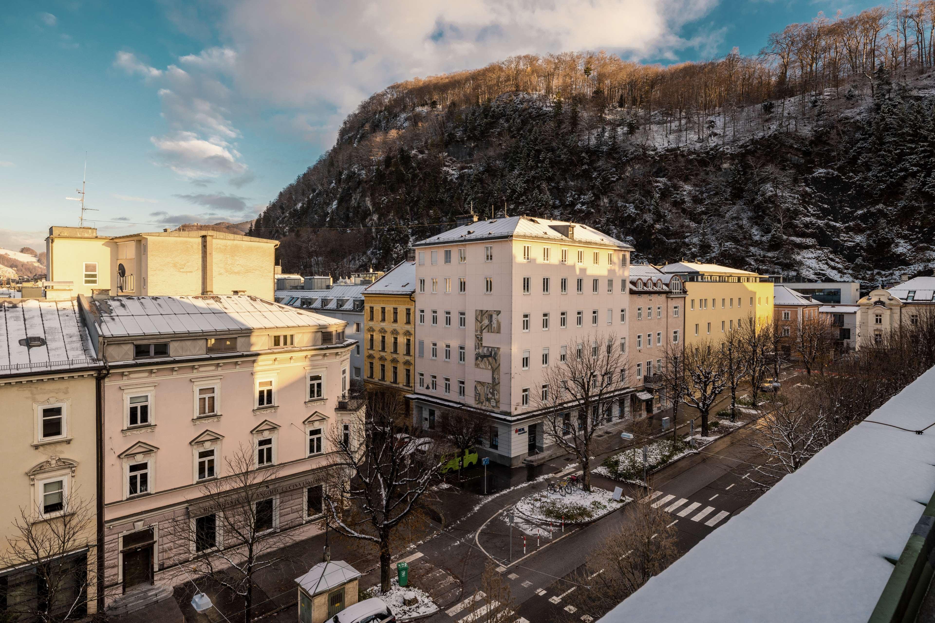 Nh Collection Salzburg City Hotel Exterior photo